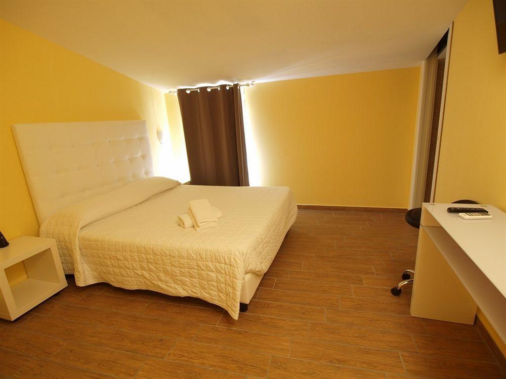 Via Mameli 5 Hotell Sanremo Exteriör bild