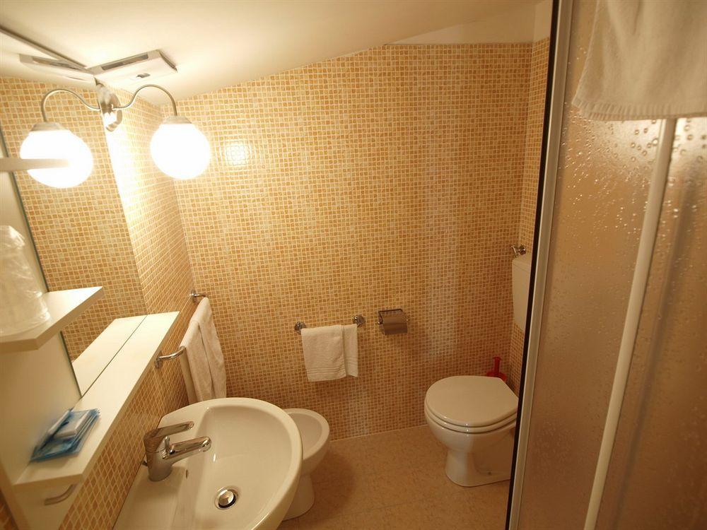 Via Mameli 5 Hotell Sanremo Exteriör bild