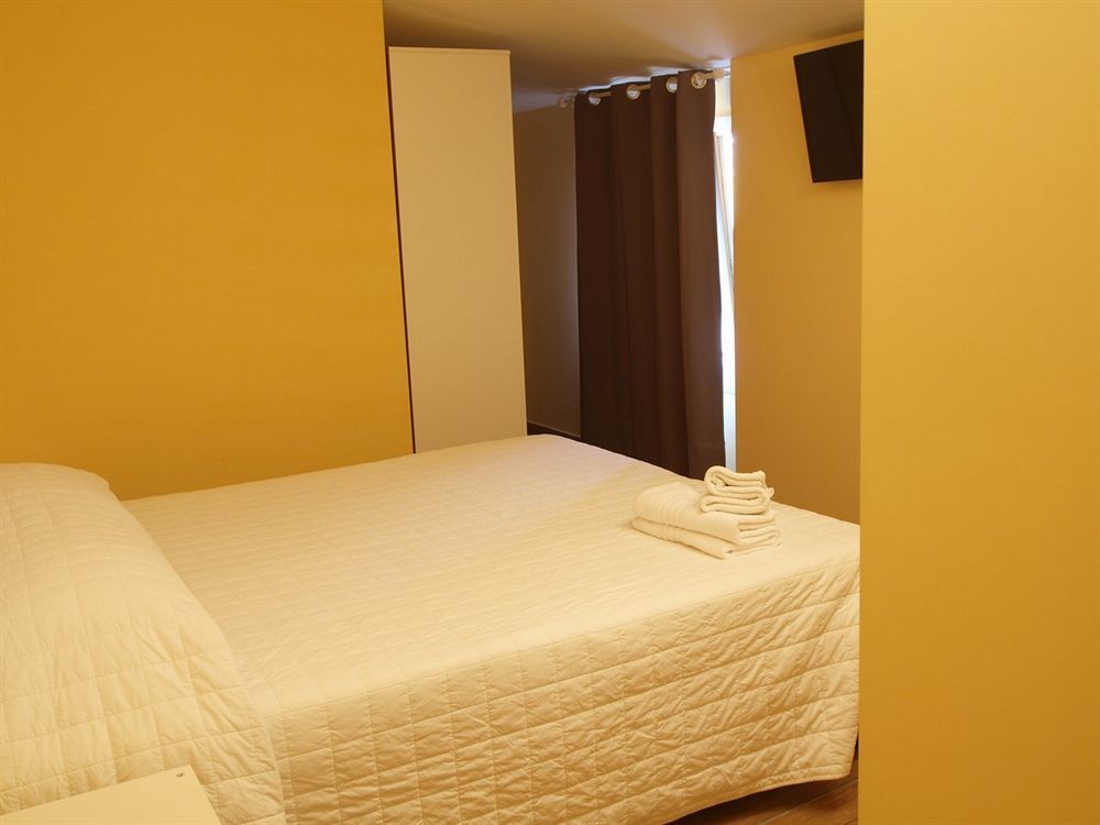 Via Mameli 5 Hotell Sanremo Exteriör bild
